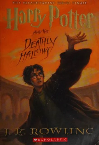 Cover of Harry Potter and the Deathly Hallows