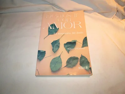 Cover of Déjalos ir con amor