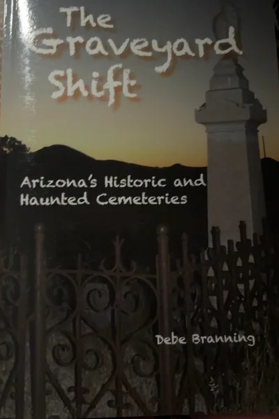 Cover of Graveyard Shift